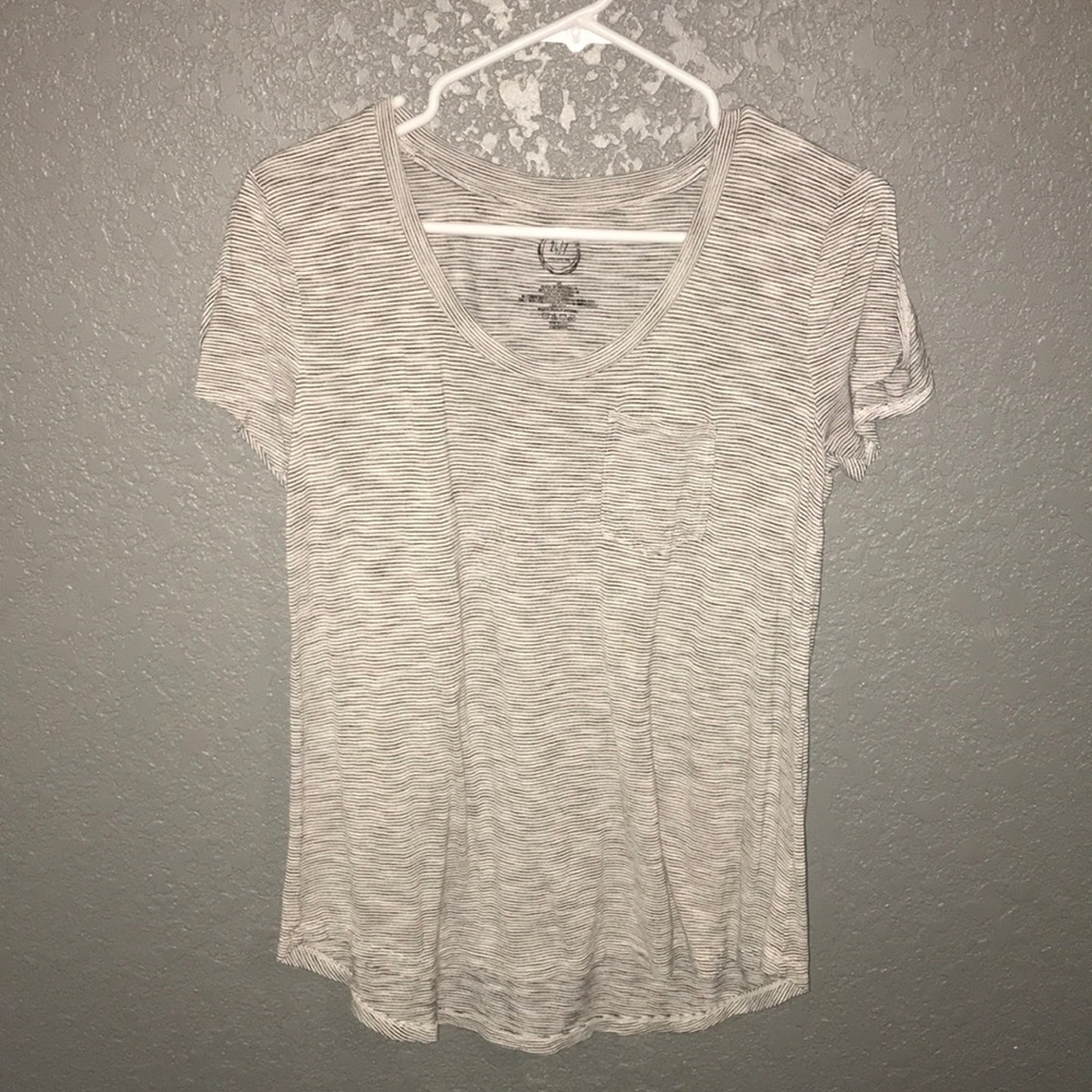 Loose, striped t-shirt.